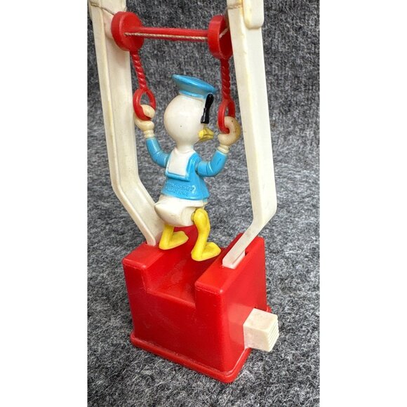 Toy Donald Duck Walt Disney Tricky Trapeze Kohner Bros Vintage Collectible - Picture 4 of 6